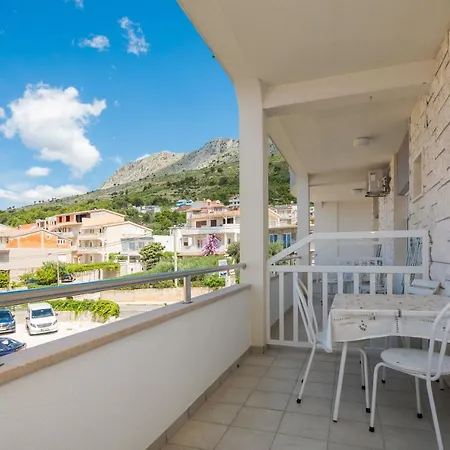 And Denis Lägenhet Duće