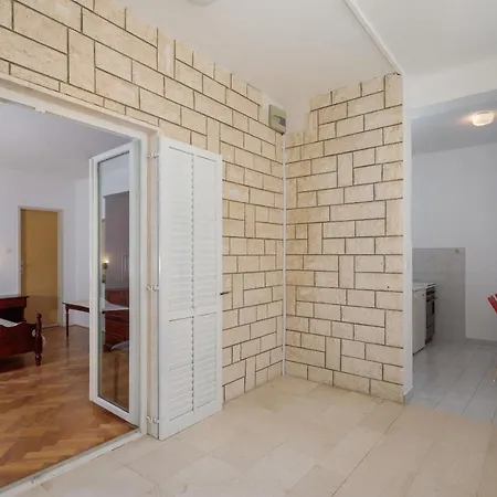 Lägenhet And Denis Duće