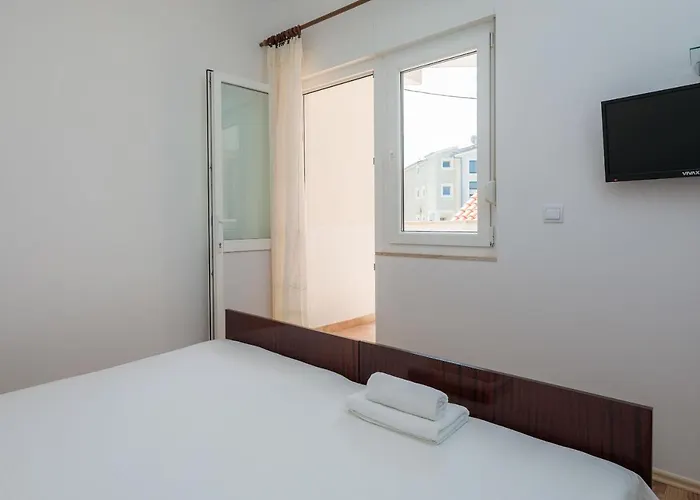 Lejlighed And Denis *