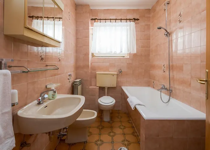 And Denis Lejlighed Duće